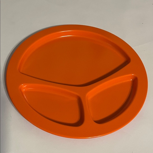 Other - Orange and fuccia Divided Plate microwave safe 11.20”D set of 4
